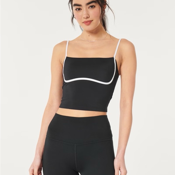 Hollister Workout Top - Picture 2 of 2